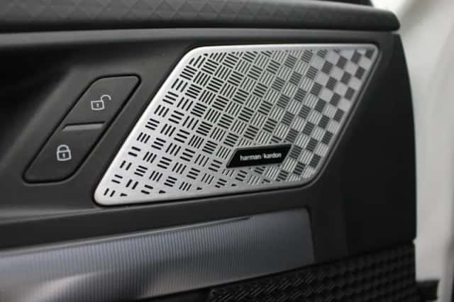 BMW X2 (2025) thumbnail 5