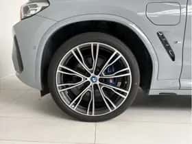 BMW X3 (2023) thumbnail 9