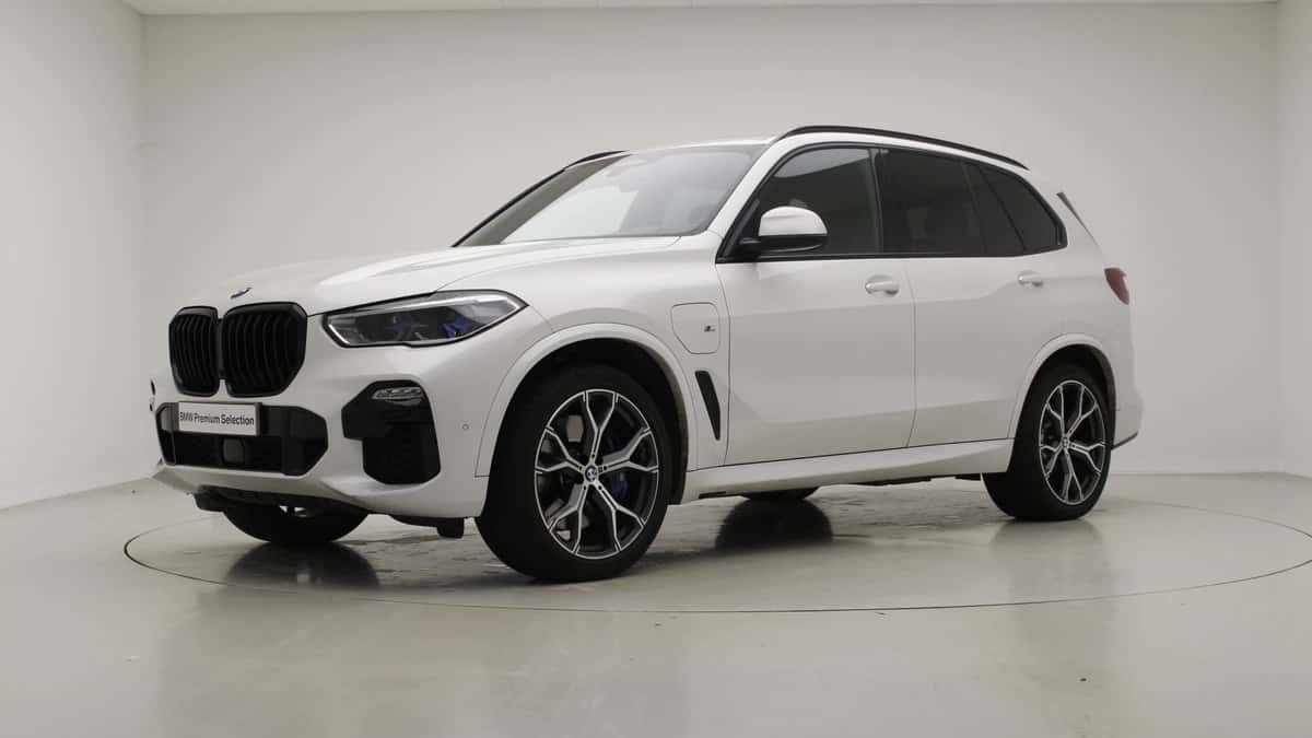 BMW X5 (2021) — foto 1