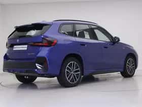 BMW X1 (2024) thumbnail 3