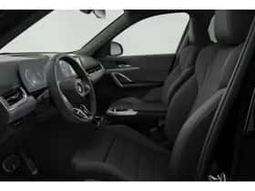 BMW X1 (2026) thumbnail 2