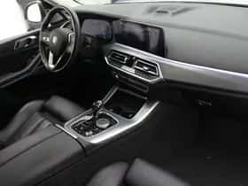 BMW X5 (2021) thumbnail 25