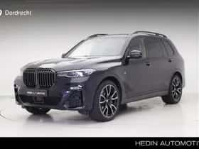 BMW X7 (2022) thumbnail 1