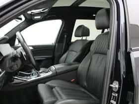 BMW X7 (2022) thumbnail 12