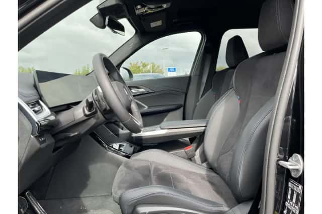 BMW X1 (2025) thumbnail 5