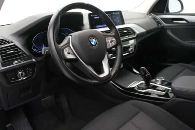 BMW X3 (2021) thumbnail 5