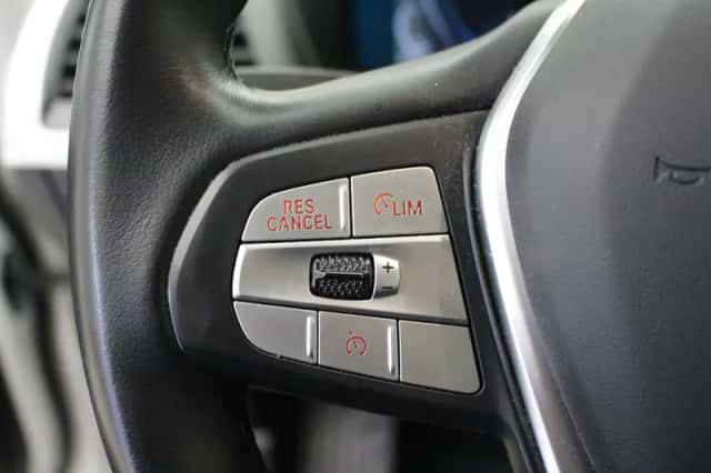 BMW X3 (2021) thumbnail 6