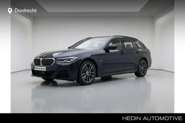 BMW 5-Serie (2023) thumbnail 1