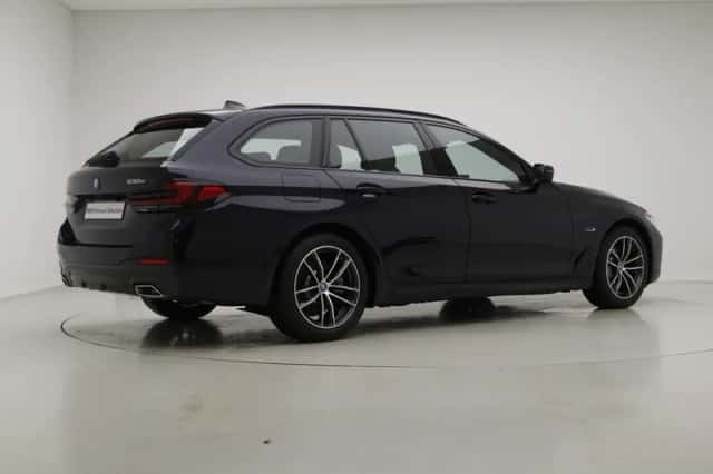 BMW 5-Serie (2023) thumbnail 4