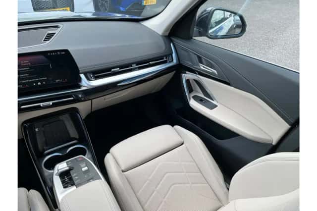 BMW X1 (2025) thumbnail 5