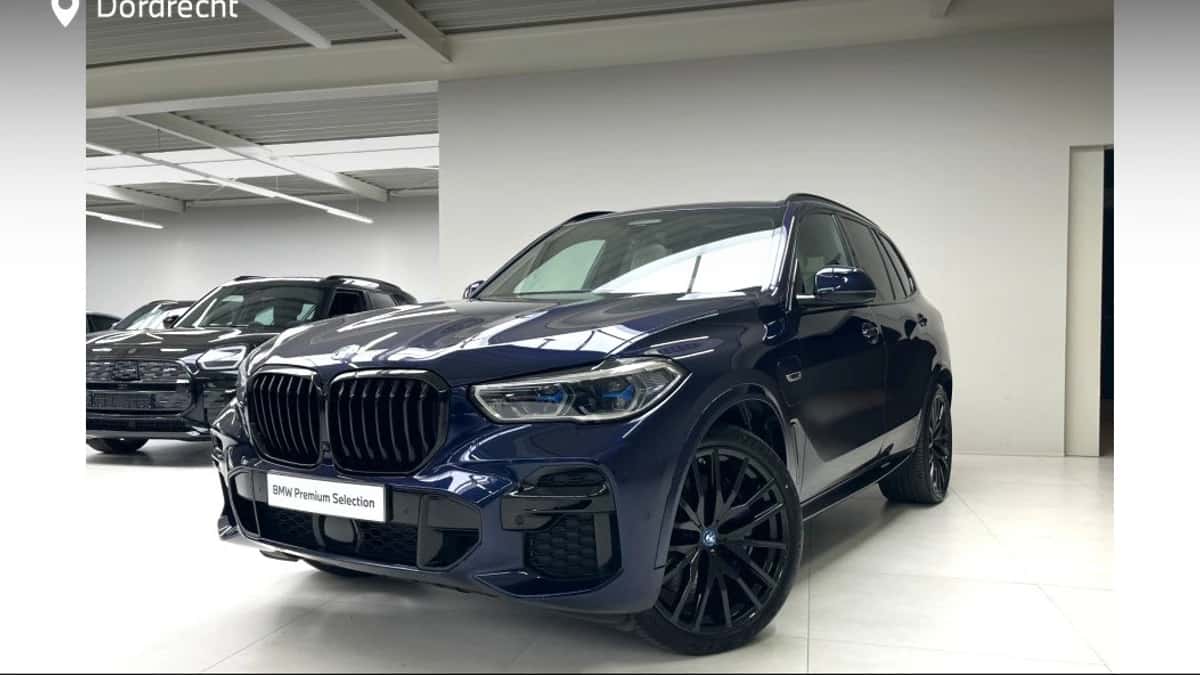 BMW X5 (2022) — foto 1