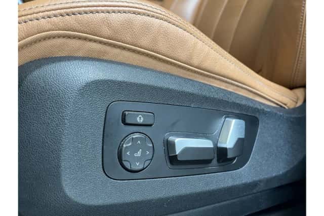 BMW X5 (2022) thumbnail 6