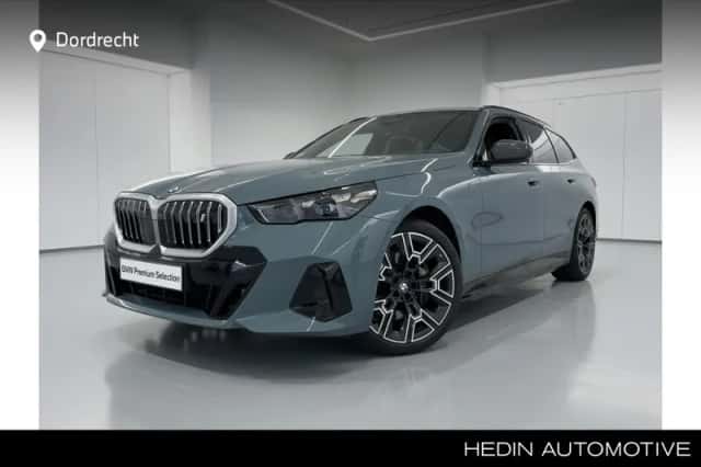 BMW i5 (2025) thumbnail 1
