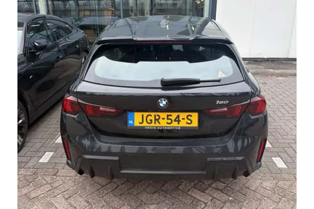 BMW 1-Serie (2025) thumbnail 4