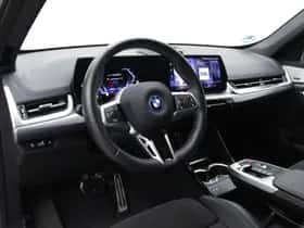 BMW iX1 (2023) thumbnail 17