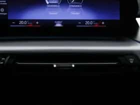 BMW iX1 (2023) thumbnail 37