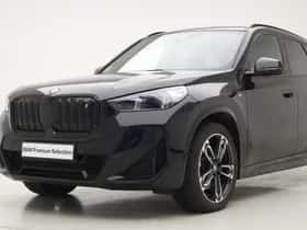 BMW iX1 (2023) thumbnail 8