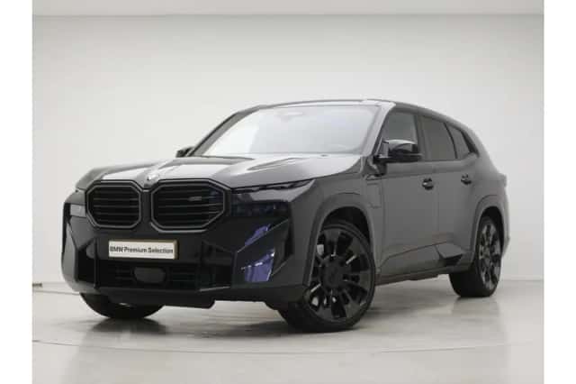 BMW XM (2024) thumbnail 3