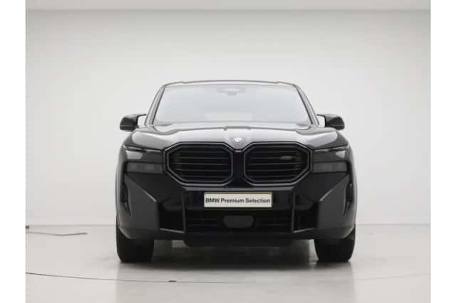 BMW XM (2024) thumbnail 4