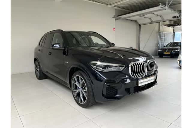 BMW X5 (2023) thumbnail 5