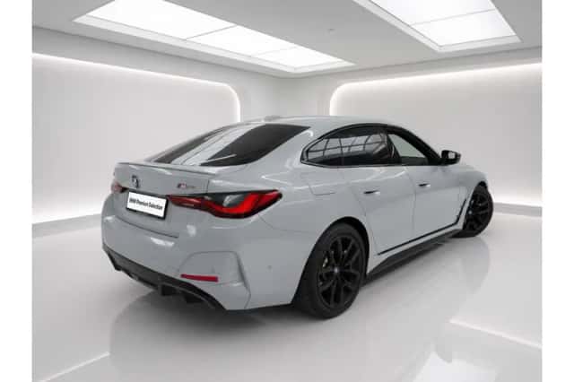 BMW i4 (2021) thumbnail 3