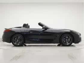 BMW Z4 (2024) thumbnail 5