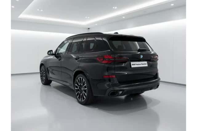 BMW X5 (2024) thumbnail 3