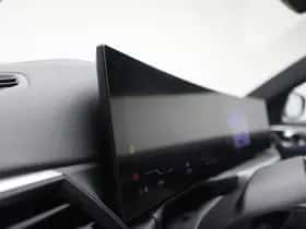 BMW i4 (2023) thumbnail 21
