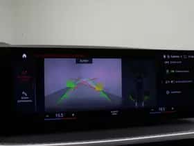 BMW i4 (2023) thumbnail 22