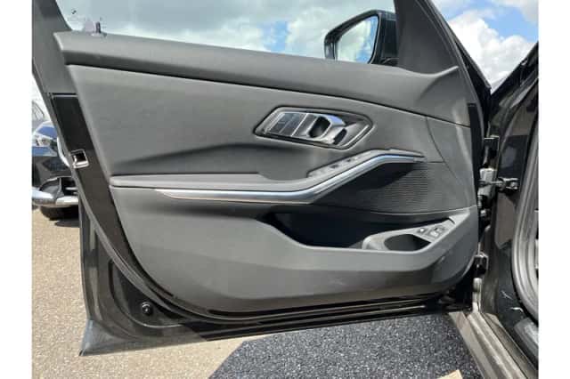 BMW 3-Serie (2025) thumbnail 5