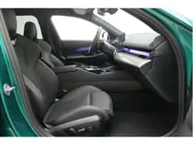 BMW M5 (2025) thumbnail 32