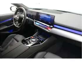 BMW M5 (2025) thumbnail 33