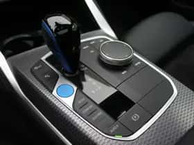 BMW i4 (2022) thumbnail 19