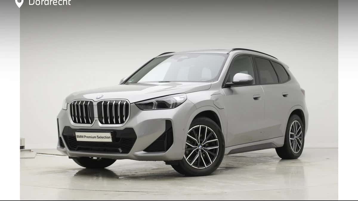 BMW X1 (2025) — foto 1