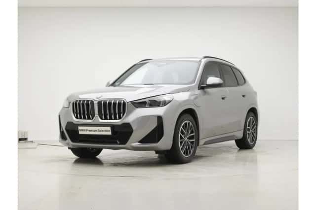 BMW X1 (2025) thumbnail 4