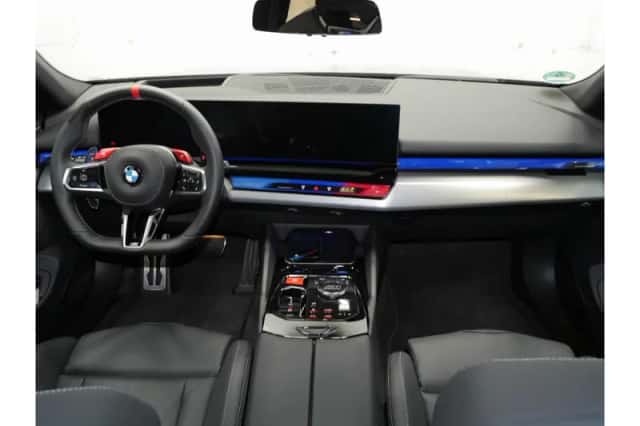 BMW M5 (2026) thumbnail 6