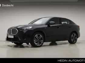 BMW iX2 (2024) thumbnail 1