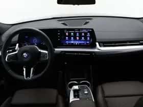 BMW iX2 (2024) thumbnail 20