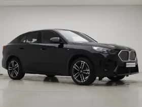 BMW iX2 (2024) thumbnail 6