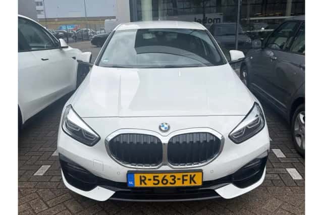 BMW 1-Serie (2022) thumbnail 6