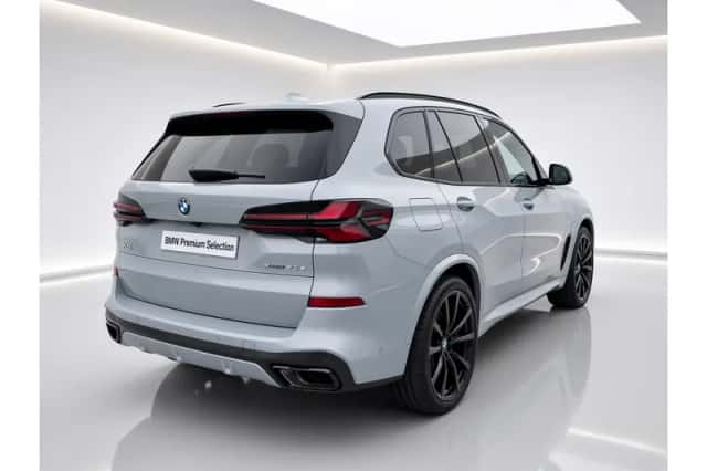 BMW X5 (2026) thumbnail 2