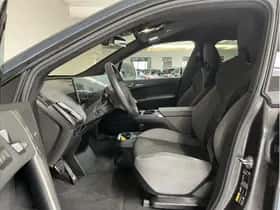 BMW iX (2025) thumbnail 14
