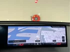 BMW iX (2025) thumbnail 29