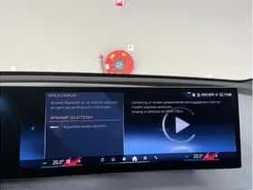 BMW iX (2025) thumbnail 30