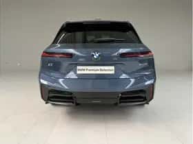 BMW iX (2025) thumbnail 7