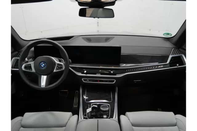 BMW X5 (2025) thumbnail 4