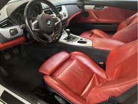 BMW Z4 (2011) thumbnail 5