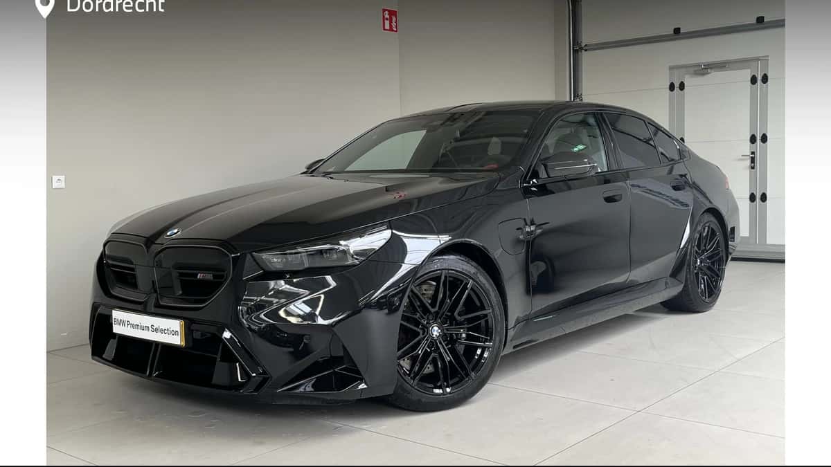 BMW M5 (2025) — foto 1