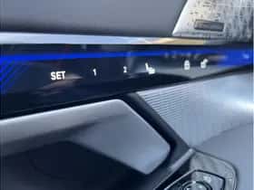 BMW M5 (2025) thumbnail 27