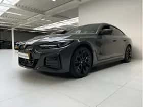 BMW i4 (2023) thumbnail 2